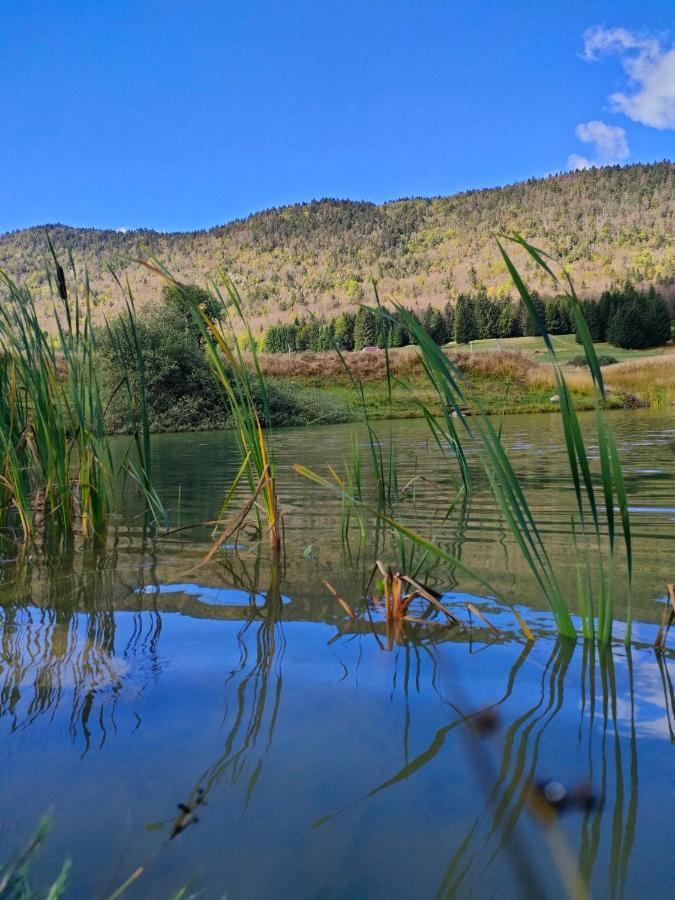 Entre Lacs Et Montagnes Cusy Buitenkant foto